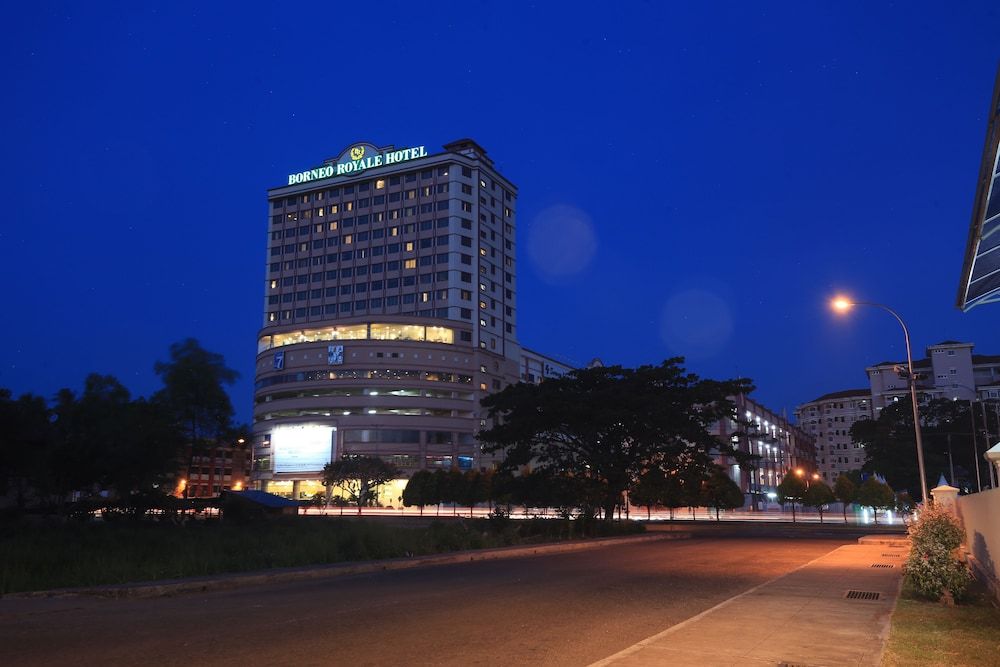 Borneo Royale Hotel 3 estrelas em Tawau