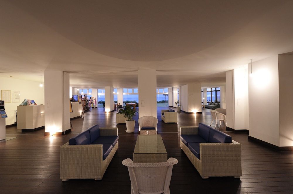 Kumejima Eef Beach Hotel 3