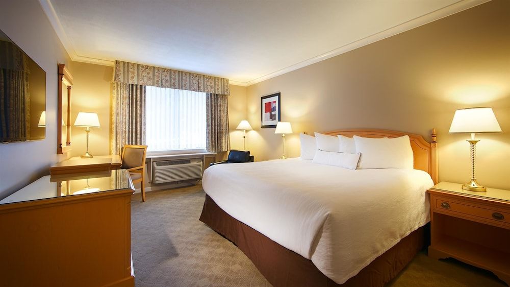 Best Western Plus Columbia River Hotel 2