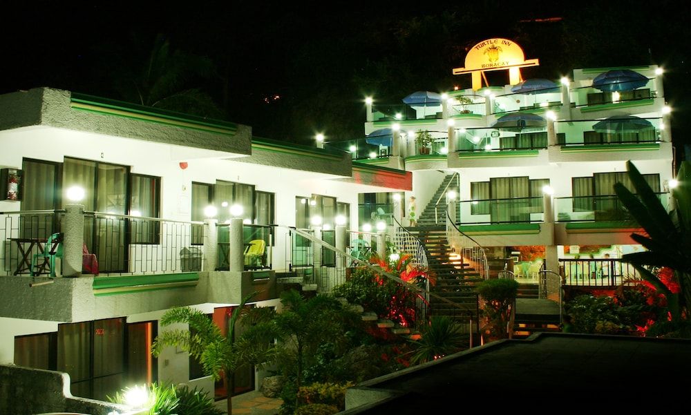 Turtle Inn Resort 1