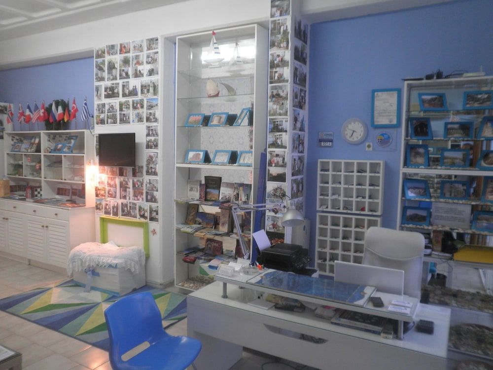 Seafront Studios & Apartments 2