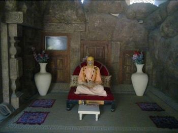 Ananda Krishna Van 2