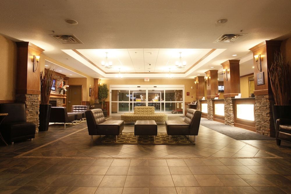 Pomeroy Hotel and Conference Centre Fort St. John 3