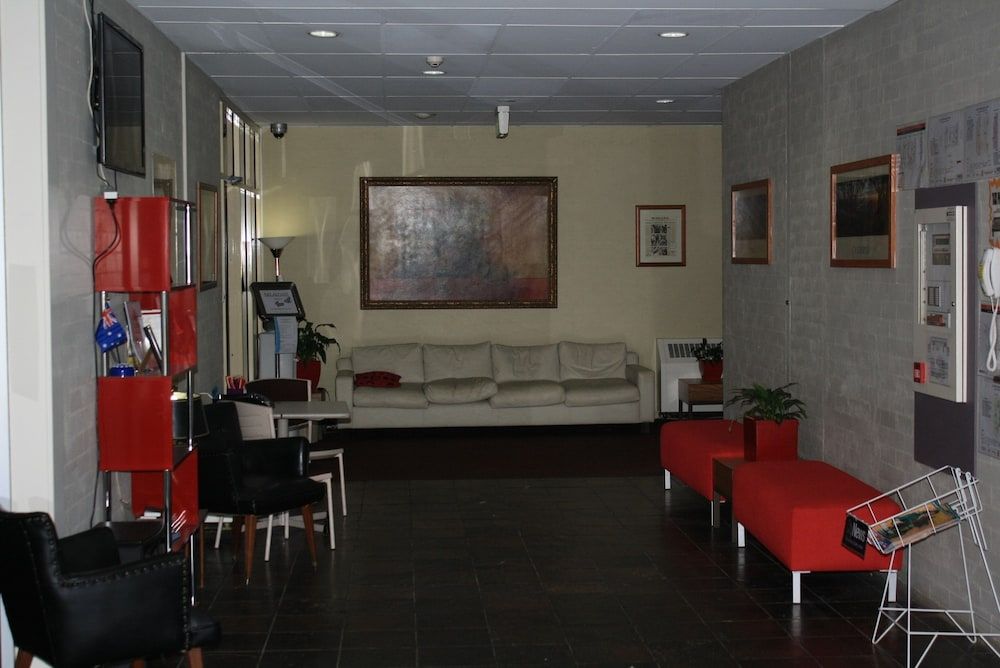 Statesman Hotel 3