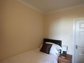 The Lawns Guest House 3