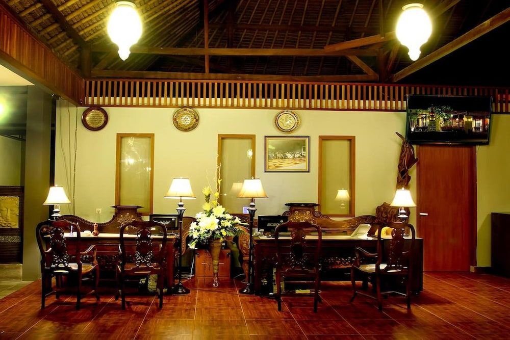 Grand Royal BIL Hotel 2