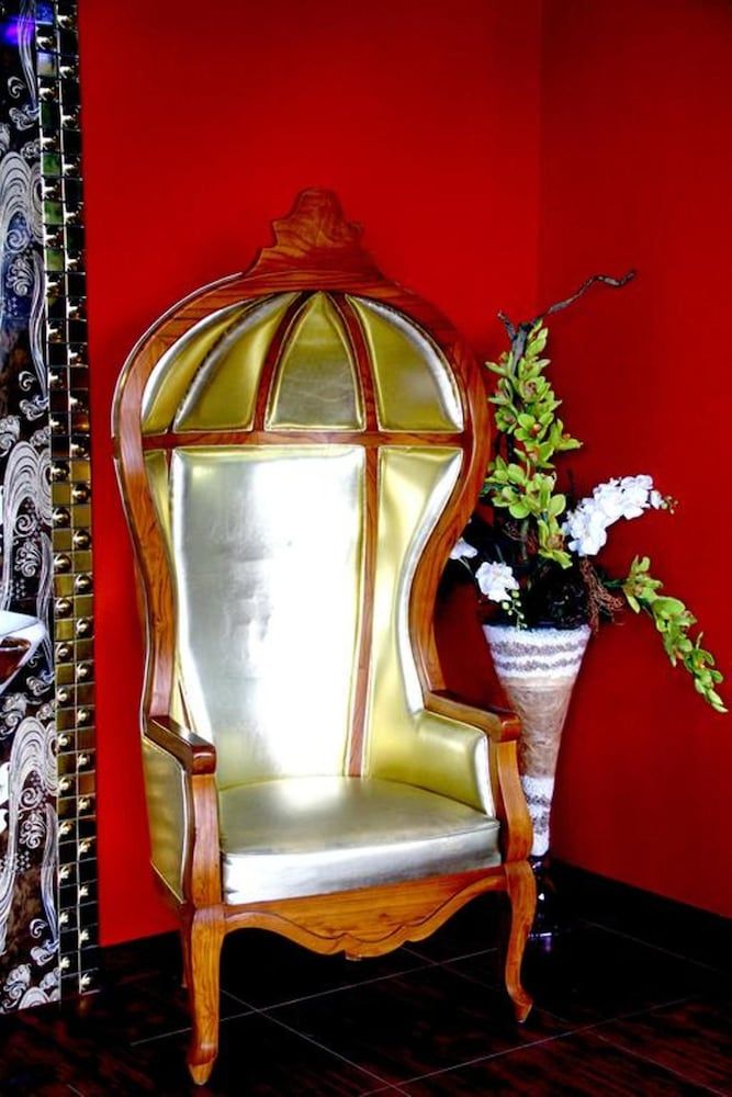 Grand Royal BIL Hotel 3