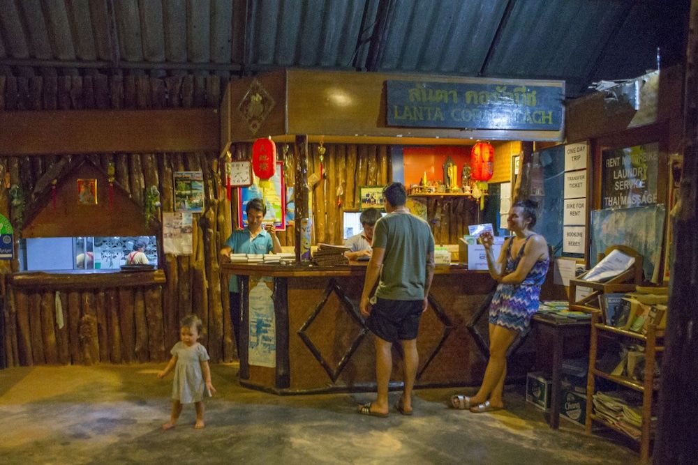 Lanta Coral Beach Resort 2