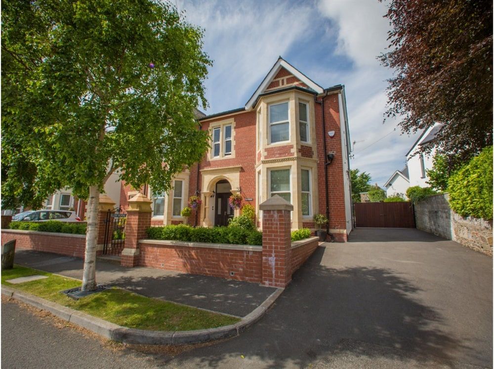 Studios At Glenthorne 4 estrelas em Merthyr Tydfil