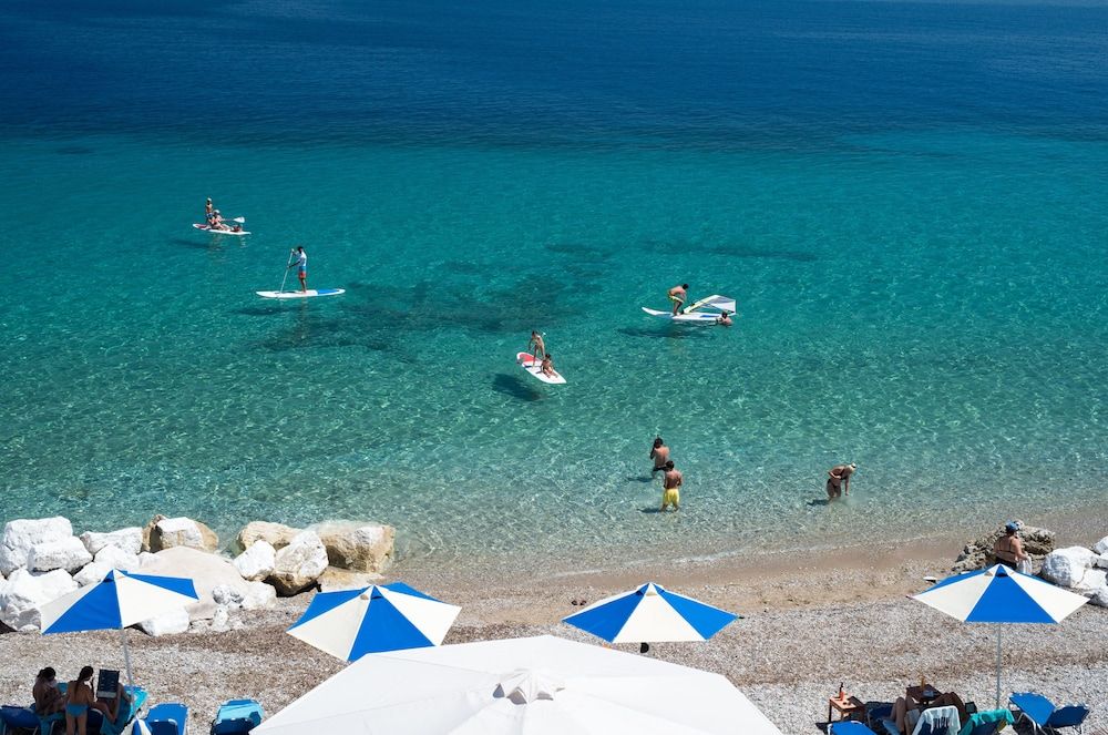 Lido Hotel 3 estrelas em Xylokastron