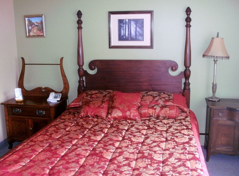 Motel Fleur de Lys 3