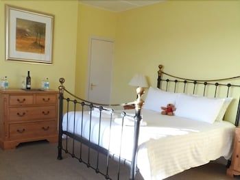 The Angel of Corbridge 3