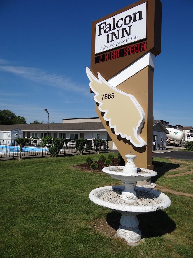 Falcon Inn -1 estrellas en Niagara Falls