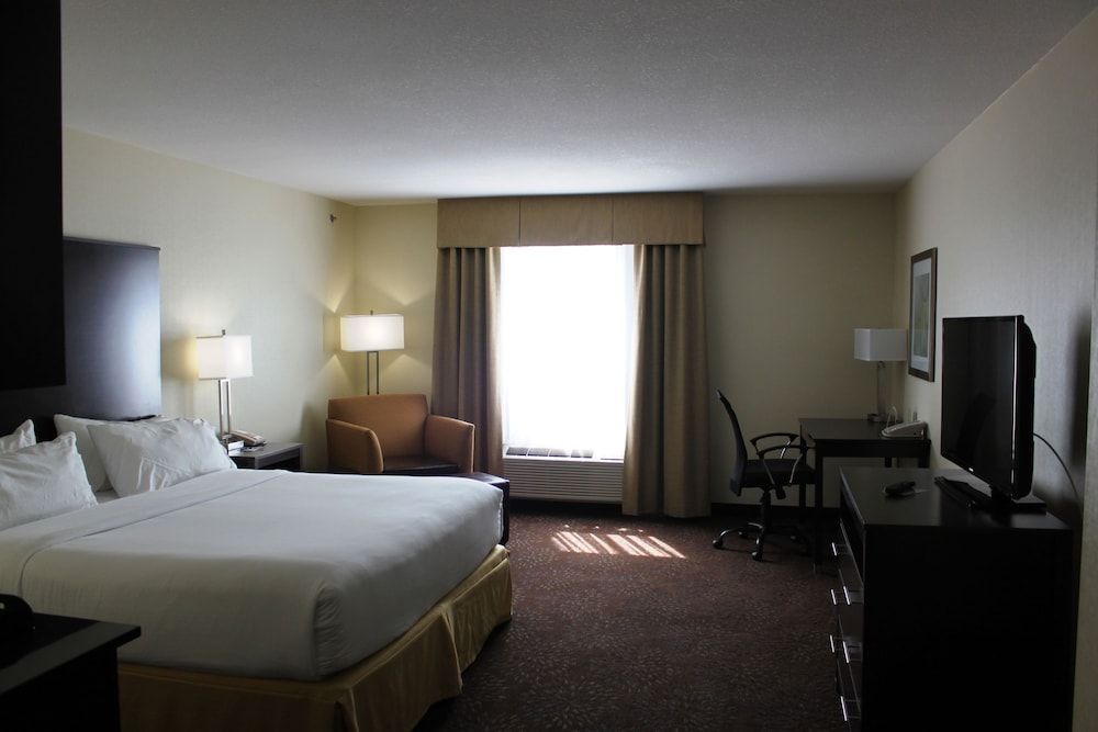Holiday Inn Express Yorkton East 3