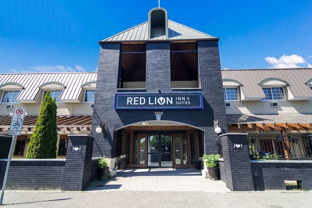 Red Lion Inn & Suites Abbotsford