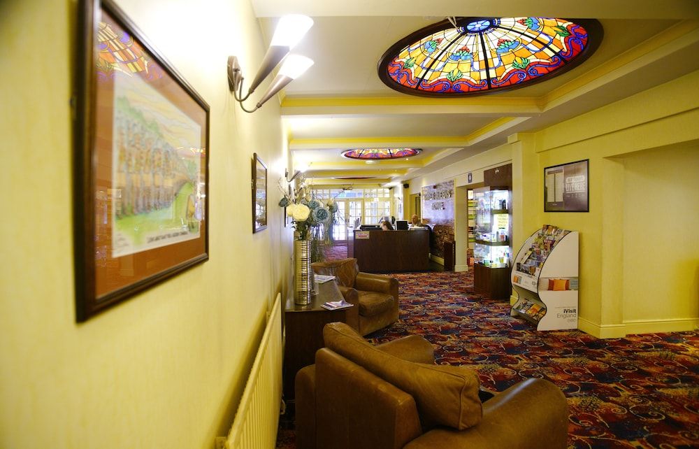 Three Queens Hotel 2