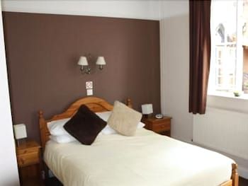 The Wellington Arms 2