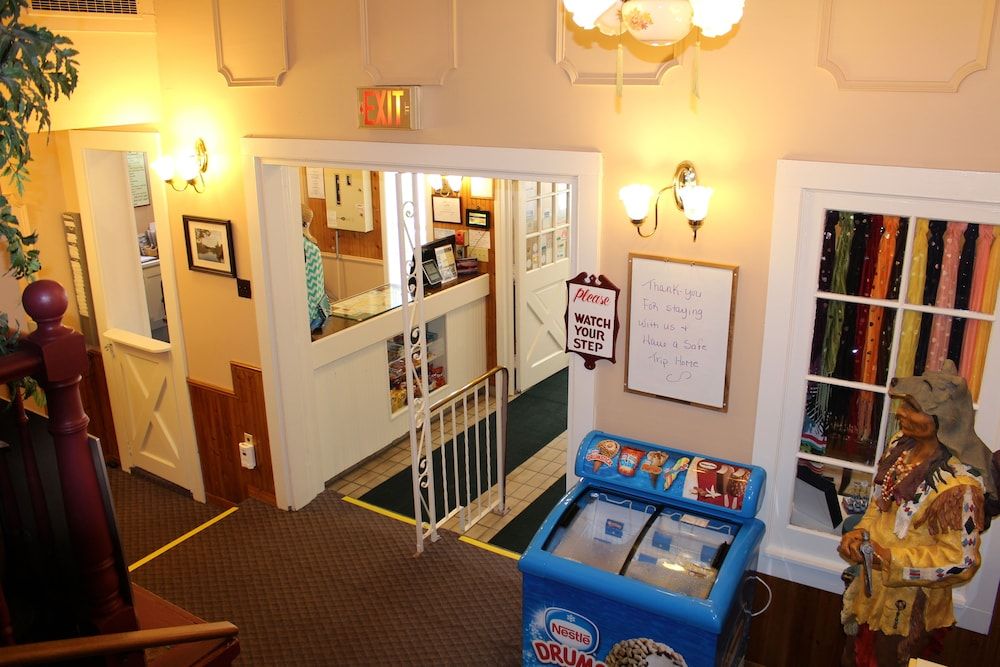 Colonial Resort & Spa 2