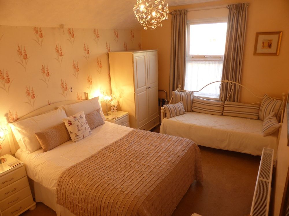 Belle Dene Guest House 2 Belle Dene Guest House 2
