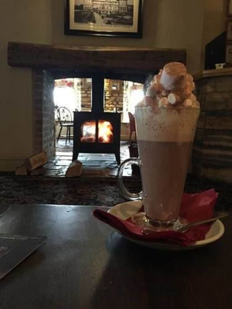 Sturdy's Castle Country Inn 2