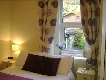 Mary's Court Guest House 2