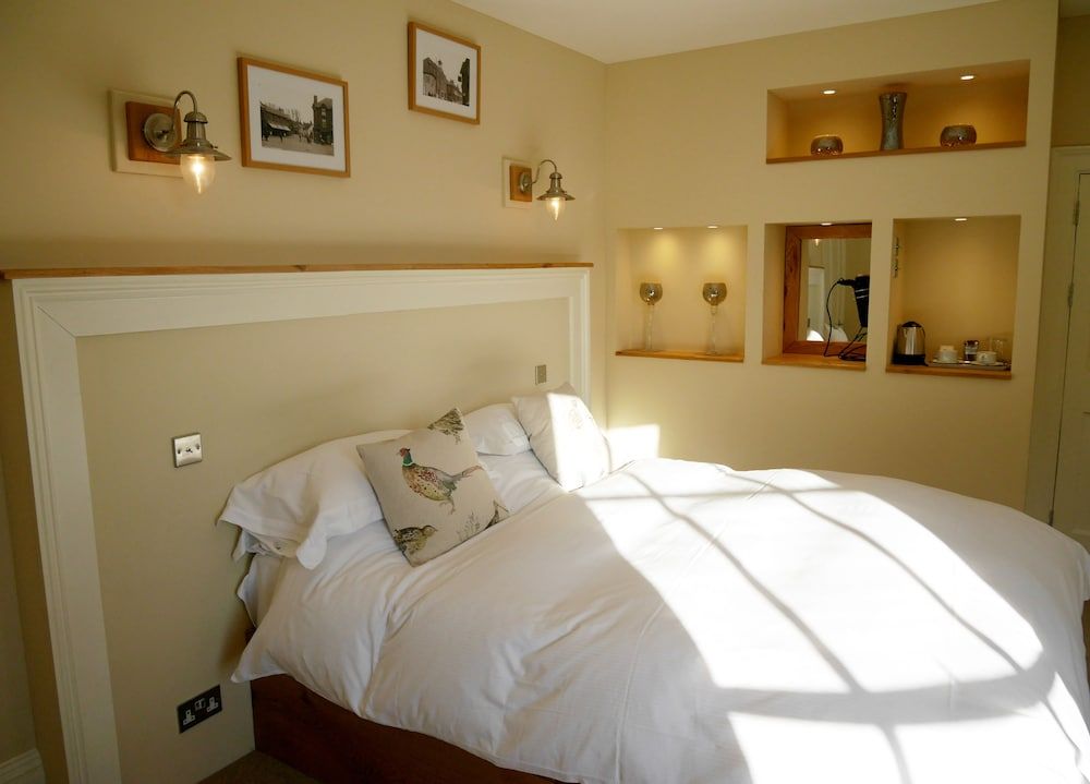 White Hart Hotel & Restaurant 2 estrelas em Whitchurch