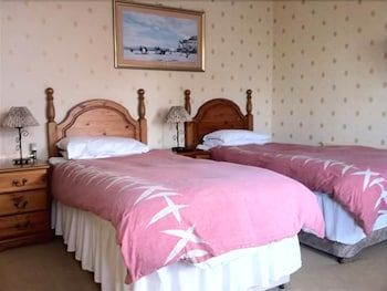 The Bugle Coaching Inn 3