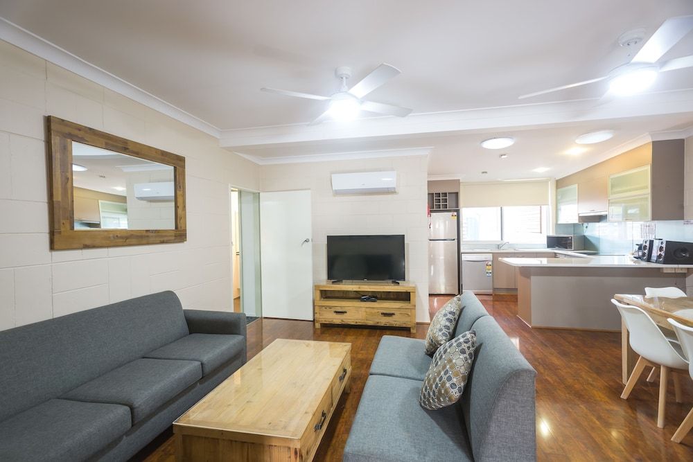 Shoal Bay Holiday Park