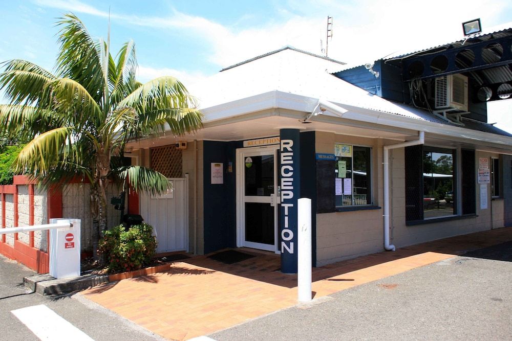 Fingal Bay Holiday Park 2