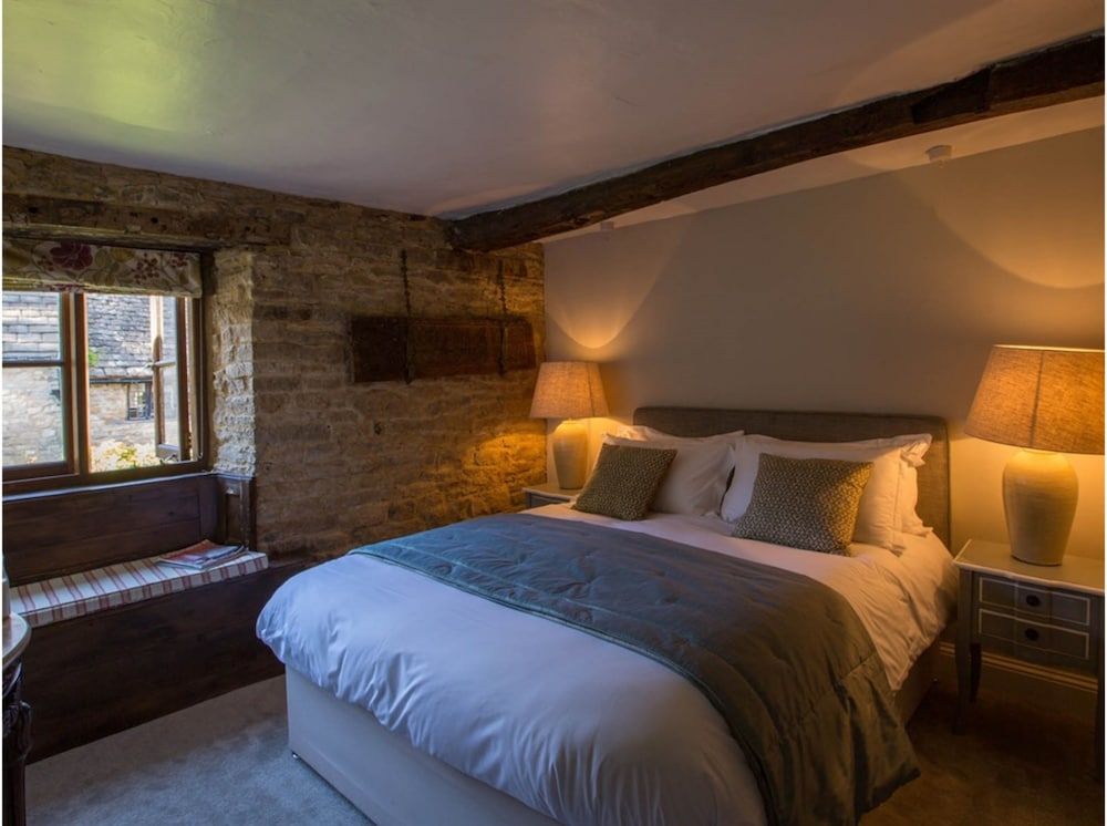 The Angel at Burford 3