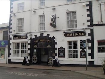 Three Tuns Hotel