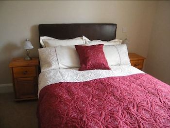 Ballas Farm Country Guest House 3