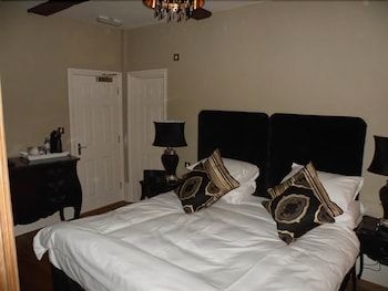 No.64 at the Joiners 2