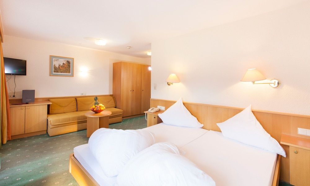 Riders In 3 Riders In 3