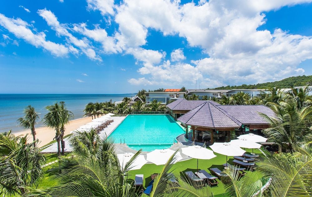 Villa Del Sol Beach resort & Spa 1