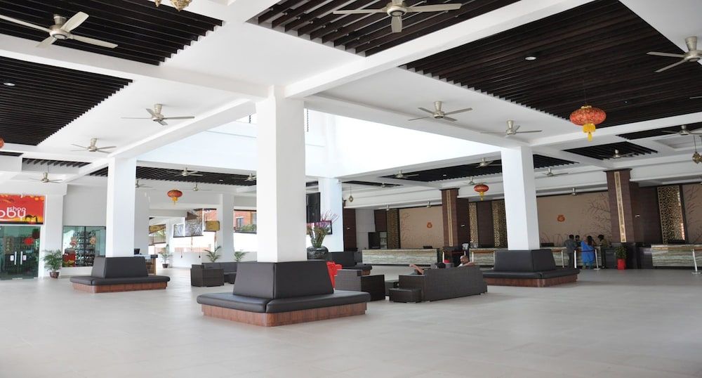 Arabian Bay Resort - Bukit Gambang Resort City 2