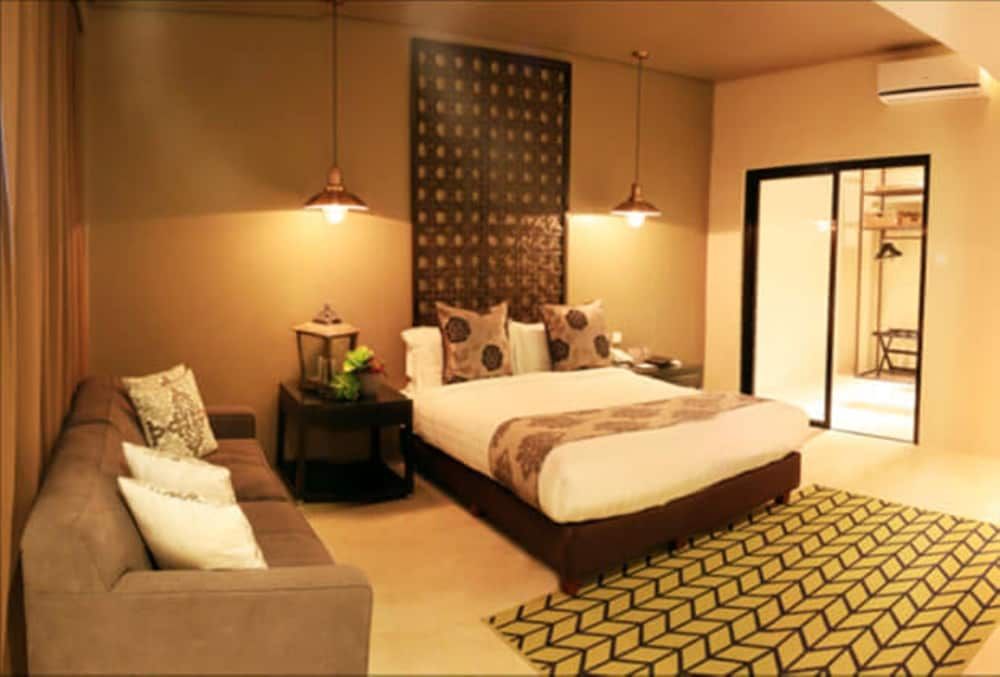 The Oriental Leyte 2 The Oriental Leyte 2