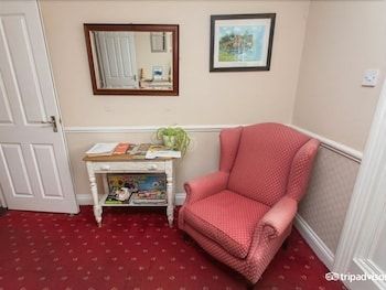 The Beeches Guest House 2