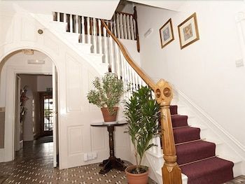 The Shrubbery Hotel 2