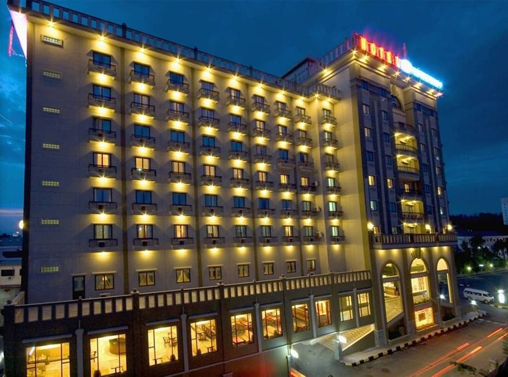 Harbourbay Amir Batam 1