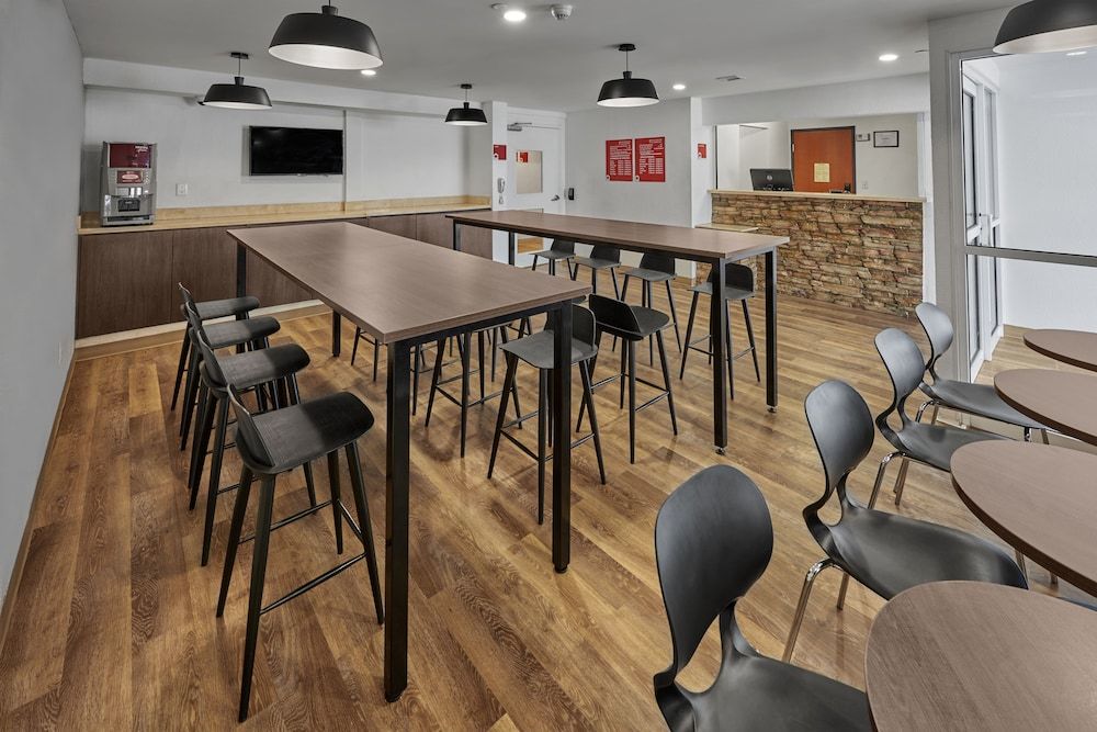 Extended Suites Monterrey Aeropuerto 2