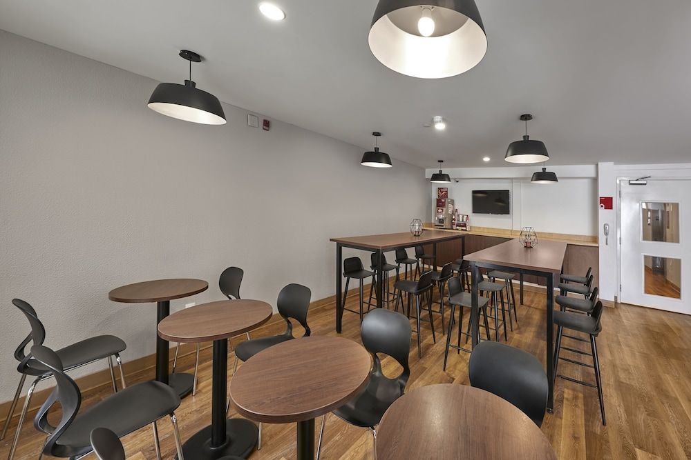 Extended Suites Monterrey Aeropuerto 3