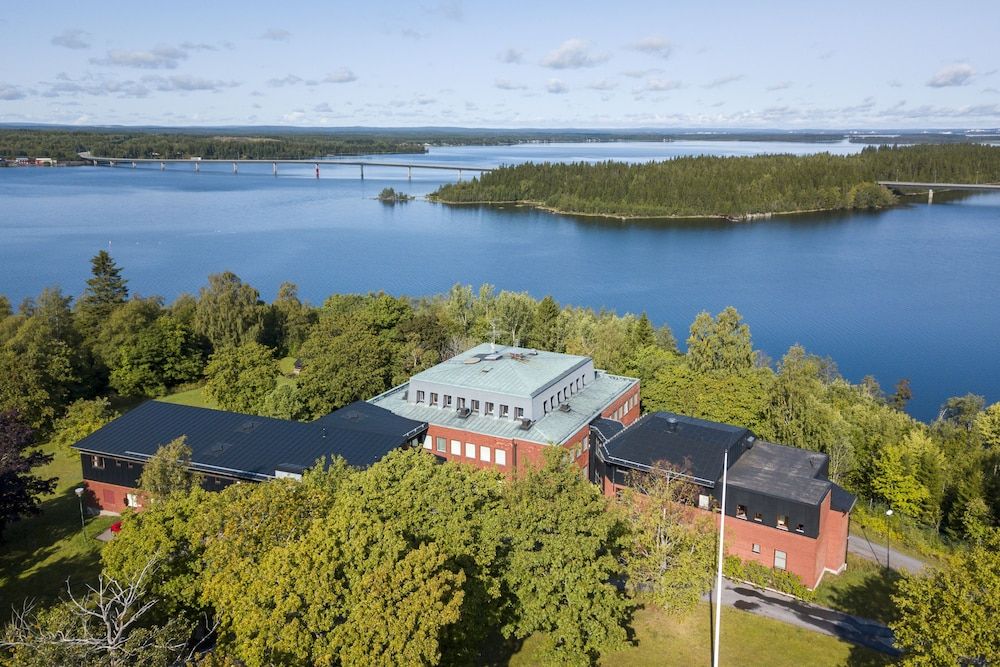 Västerbacken Hotell och Konferens 2 étoiles à Holmsund