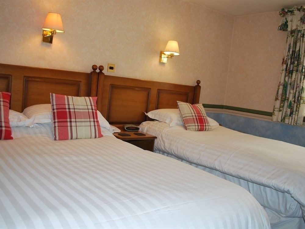 The Cross Keys Hotel 2