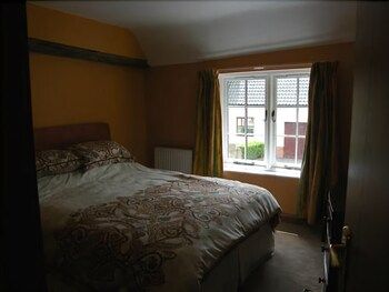 Sir Alfred Munnings Hotel 3