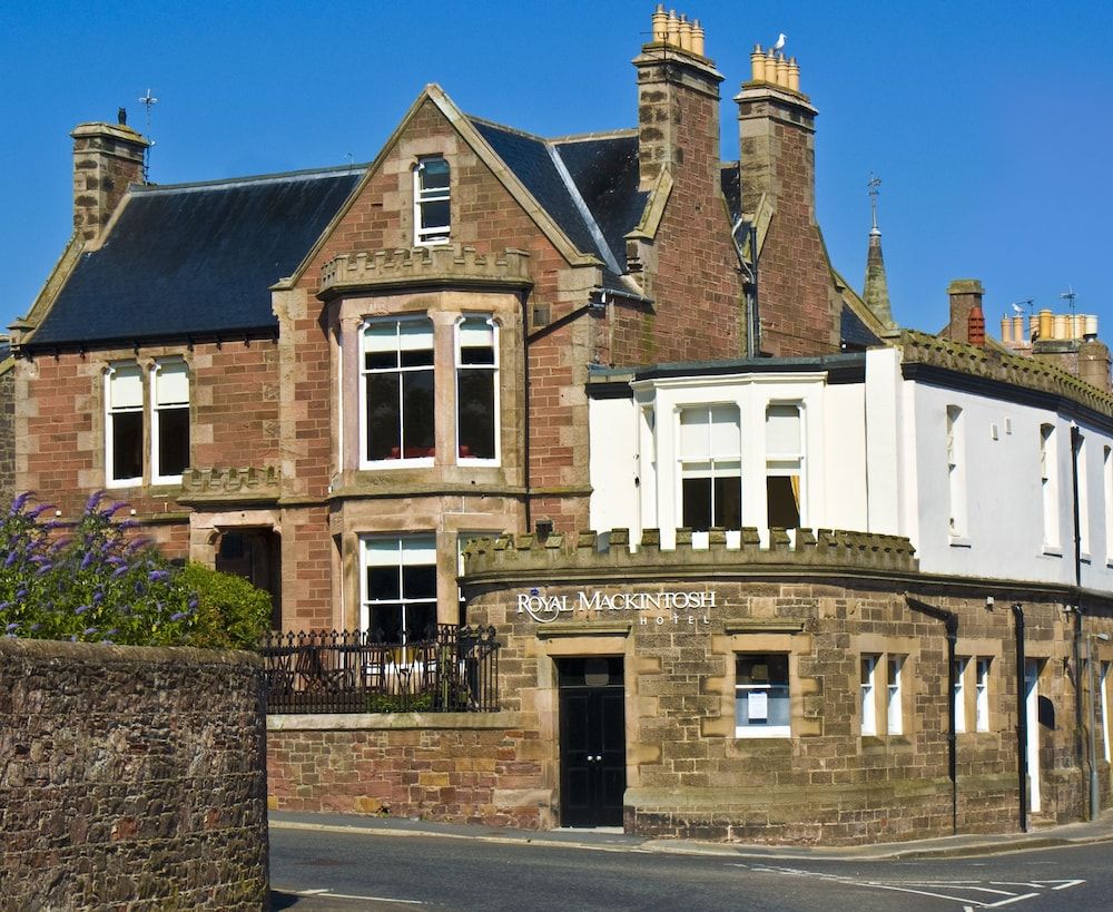 Royal Mackintosh Hotel