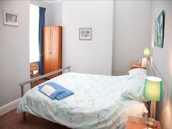 The Meltham Guest House 3