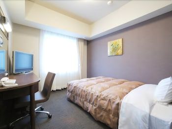 Hotel Route-Inn Tokuyama Ekimae 3