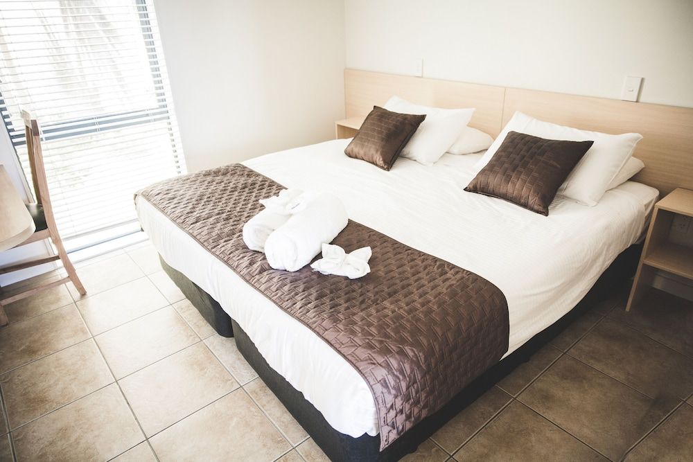 Waiheke Island Resort 3