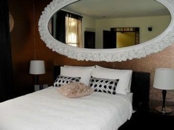 Corinda Contemporary 2